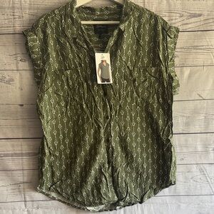 Jachs Girlfriend Buttondown blouse